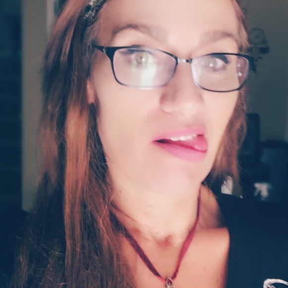 Say Hi! - Picture 2 of 4